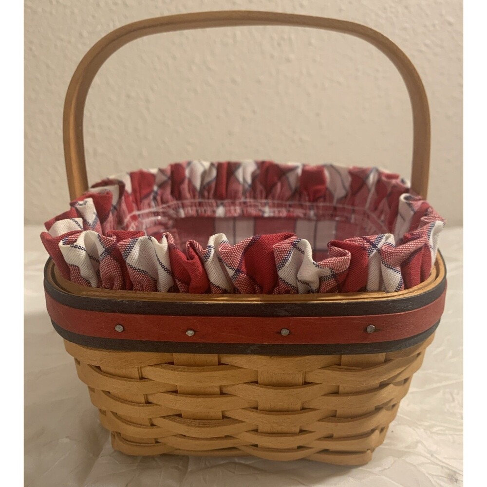 Longaberger Strawberry Basket 2001 All American Liner & Plastic Protector